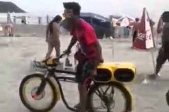 Videos WhatsApp: Moto Amarela na Praia