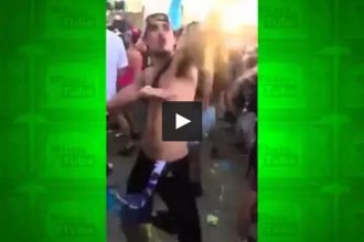 Videos WhatsApp: Assim Que se Dança Numa Rave?