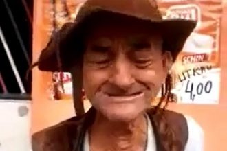 Videos WhatsApp: Galera do Whatsapp, bando de cachorro!!