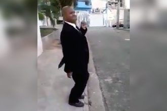 Zueira: Tirando Onda com a Polícia (PM)