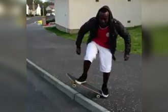 Baixar video O Mestre do Skate