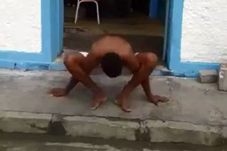 Videos Engraçados: A Dança do Siri