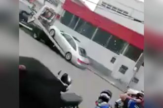 Zueira: Já perdeu o carro mesmo