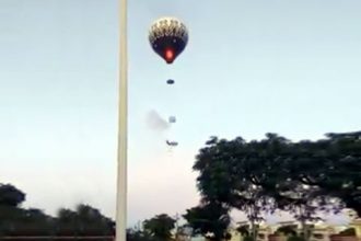 Baixar video Ataque aéreo do balão