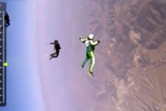 Videos: Saltando e pousando sem pagaquedas