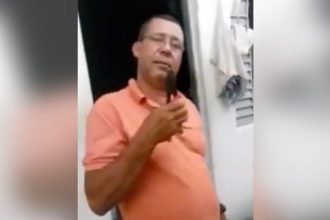 Baixar video O Dentista do Alicate