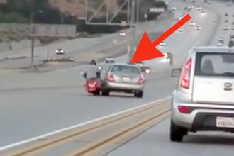 Videos: Brasileiro fez carro elétrico