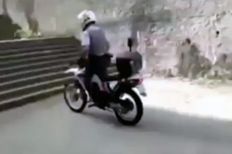 Videos WhatsApp: Tô vendendo meu Jet Ski