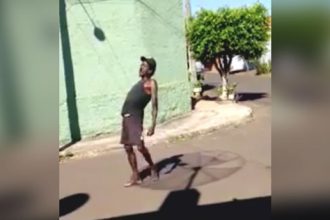 Videos Engraçados: Motorista de ônibus por muito tempo