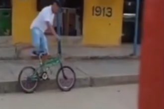 Videos: Pegadinha de amigo