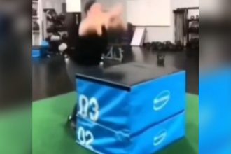 Baixar video Começando a aula de crossfit