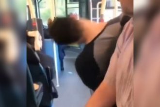 Baixar video A humilhação no onibus