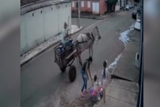 Zueira: Quando a comida chega