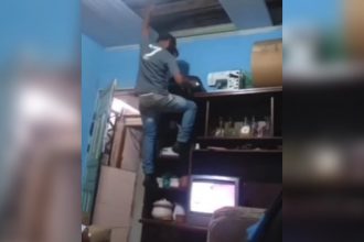 Zueira: Quando fico em casa sozinho