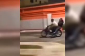 Baixar video Rolezinho de moto suave